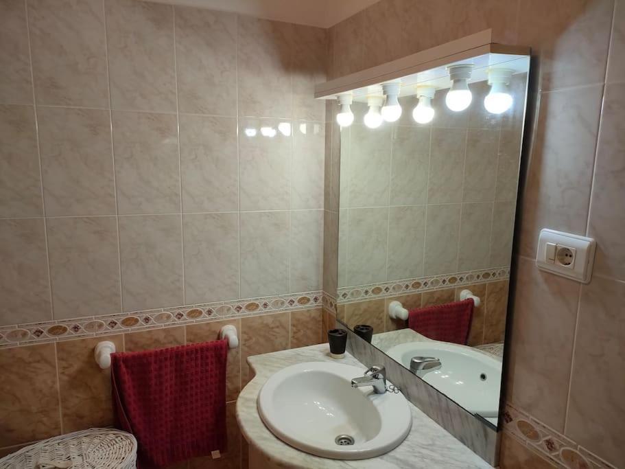 Piso Centrico En Ribadeo Appartement Buitenkant foto